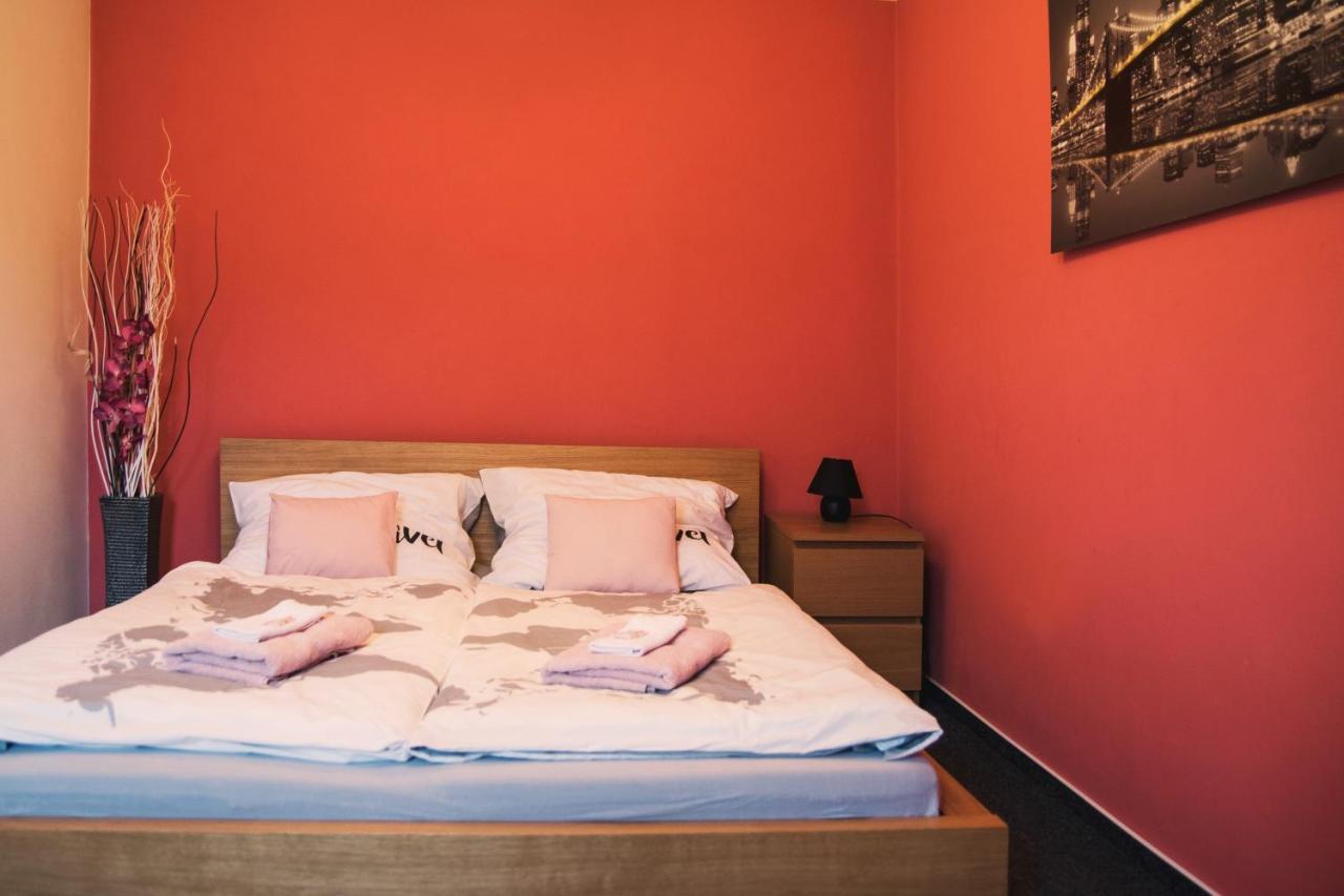 Guesthouse Zlaty Hrozen Česká Lípa Kültér fotó